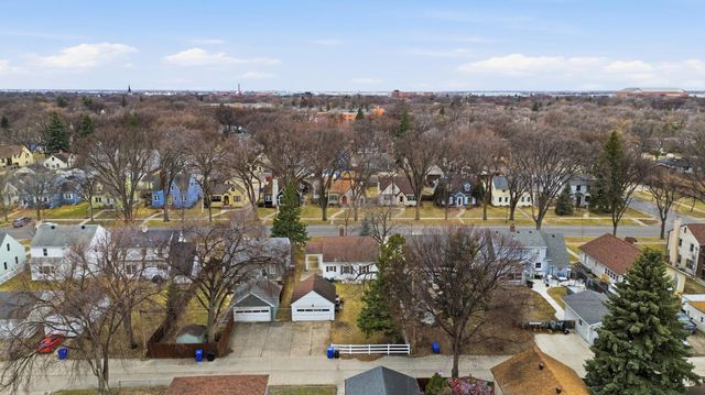 1345 3rd Street N, Fargo, ND 58102