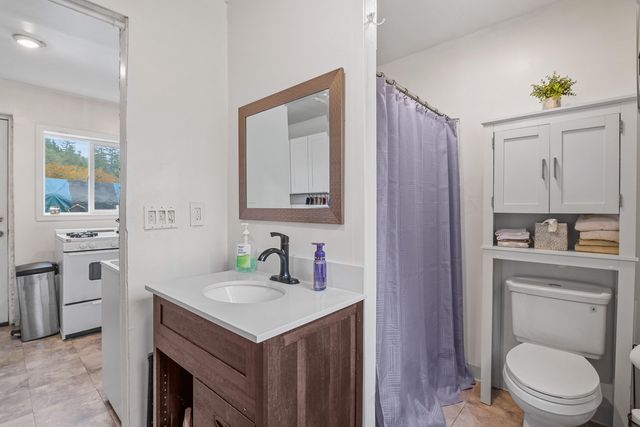 311 Grays Creek Road, Grants Pass, OR 97527