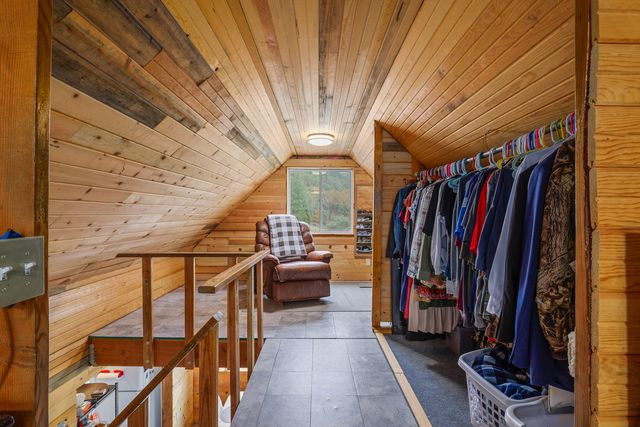 311 Grays Creek Road, Grants Pass, OR 97527