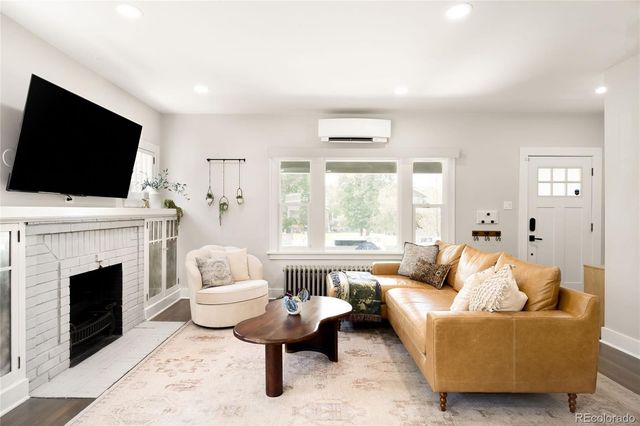 3244 N Gaylord Street, Denver, CO 80205