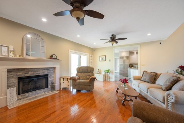 6544 Highway 436, Mc Kenzie, TN 38201