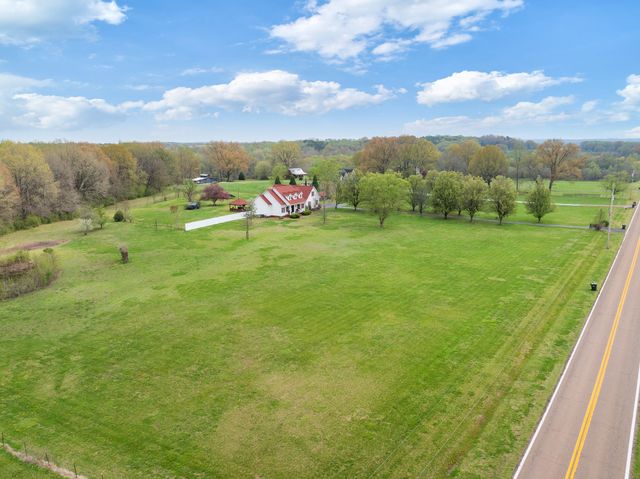 6544 Highway 436, Mc Kenzie, TN 38201