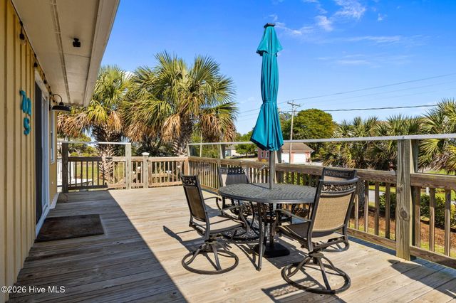 7028 Archers Creek Drive S, Emerald Isle, NC 28594