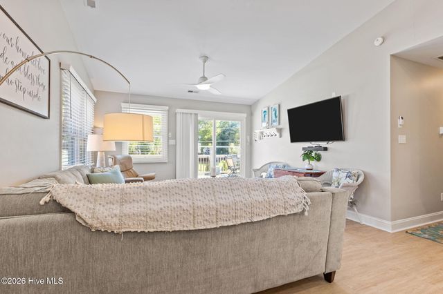 7028 Archers Creek Drive S, Emerald Isle, NC 28594