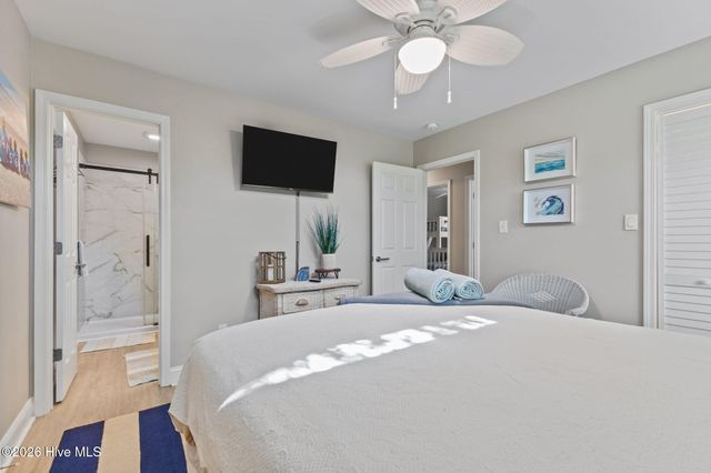 7028 Archers Creek Drive S, Emerald Isle, NC 28594