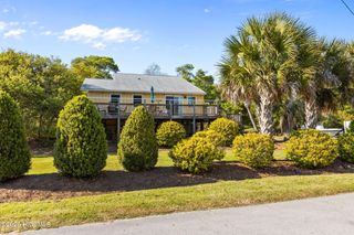 7028 Archers Creek Drive S, Emerald Isle, NC 28594