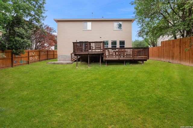 8918 John Barrett, San Antonio, TX 78240