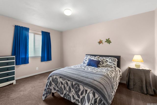 8918 John Barrett, San Antonio, TX 78240