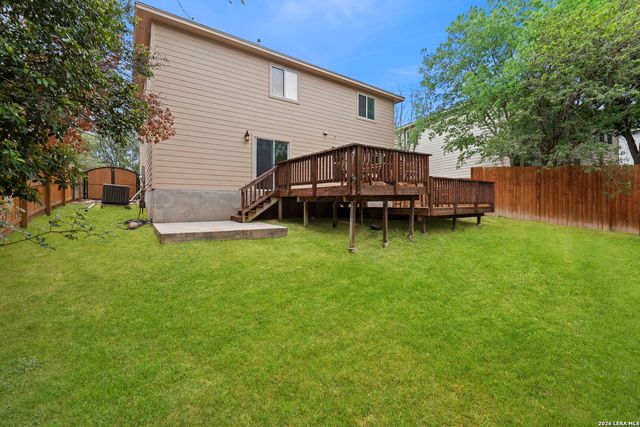 8918 John Barrett, San Antonio, TX 78240