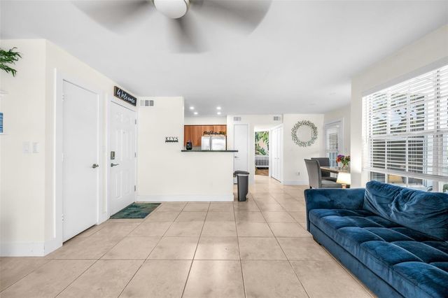 1275 Crystal Way G, Delray Beach, FL 33444