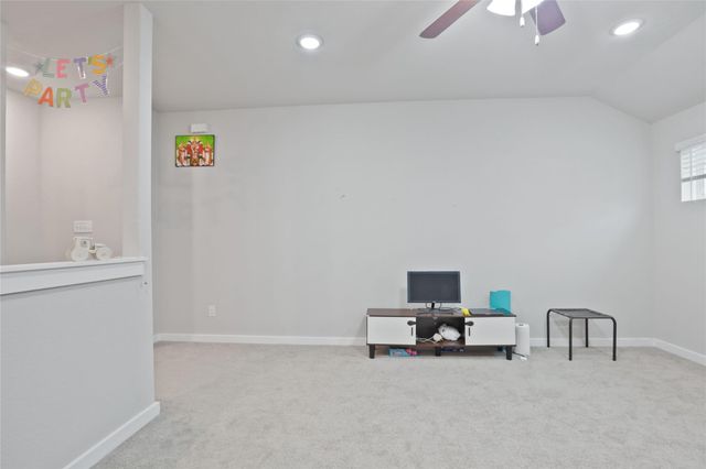 1519 Fenton Hill DR, Leander, TX 78641