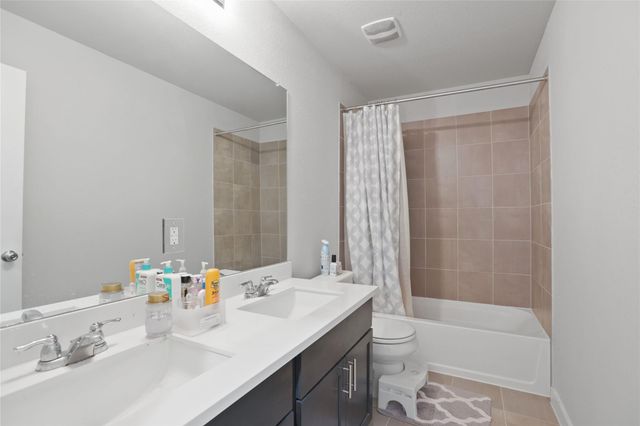 1519 Fenton Hill DR, Leander, TX 78641