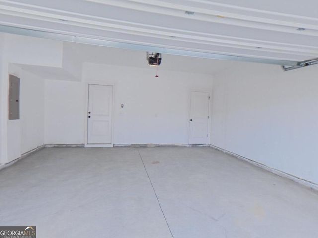 2923 Beaconwood Court, Lawrenceville, GA 30043