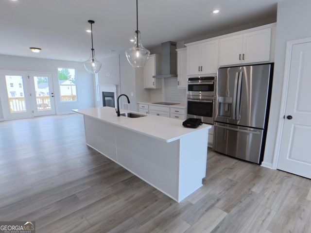 2923 Beaconwood Court, Lawrenceville, GA 30043