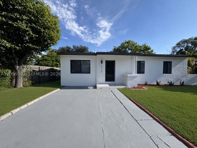 1119 NW 11th Ct, Fort Lauderdale, FL 33311