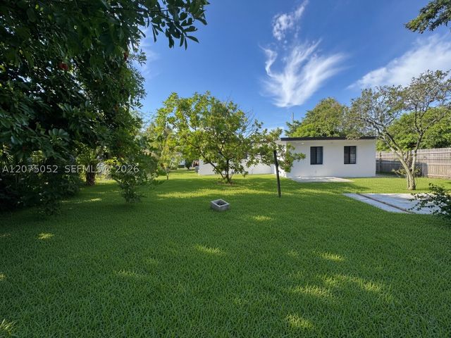 1119 NW 11th Ct, Fort Lauderdale, FL 33311