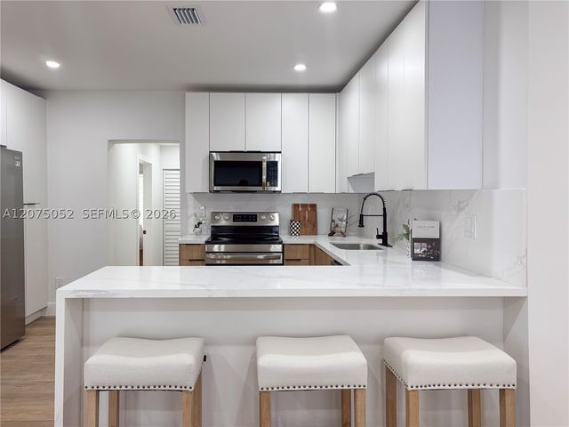 1119 NW 11th Ct, Fort Lauderdale, FL 33311