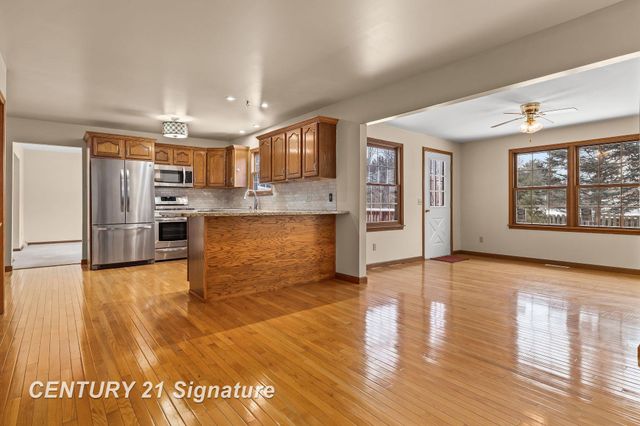 102 Slatestone Drive, Saginaw, MI 48603