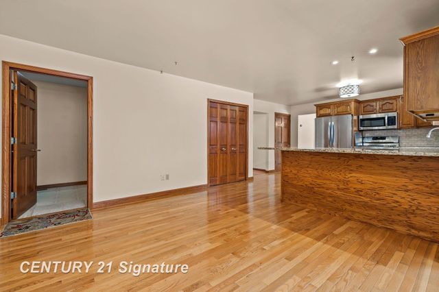 102 Slatestone Drive, Saginaw, MI 48603