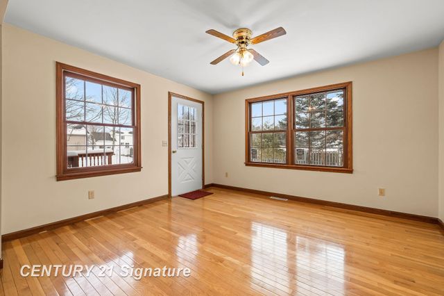 102 Slatestone Drive, Saginaw, MI 48603