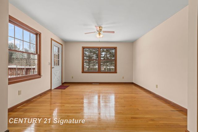 102 Slatestone Drive, Saginaw, MI 48603