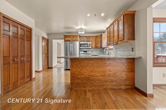 102 Slatestone Drive, Saginaw, MI 48603