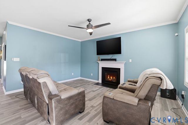 5942 Autumnleaf Dr, Ampthill, VA 23234