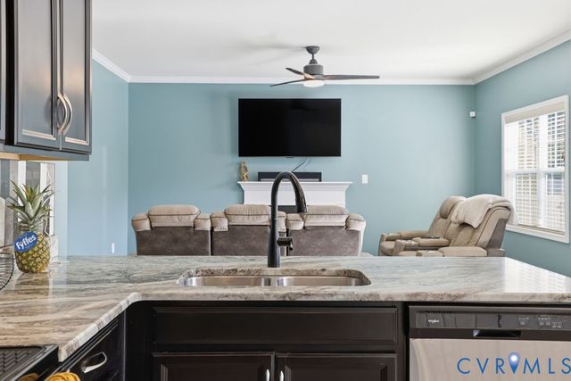5942 Autumnleaf Dr, Ampthill, VA 23234