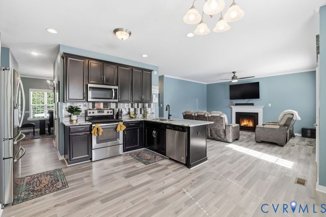 5942 Autumnleaf Dr, Ampthill, VA 23234