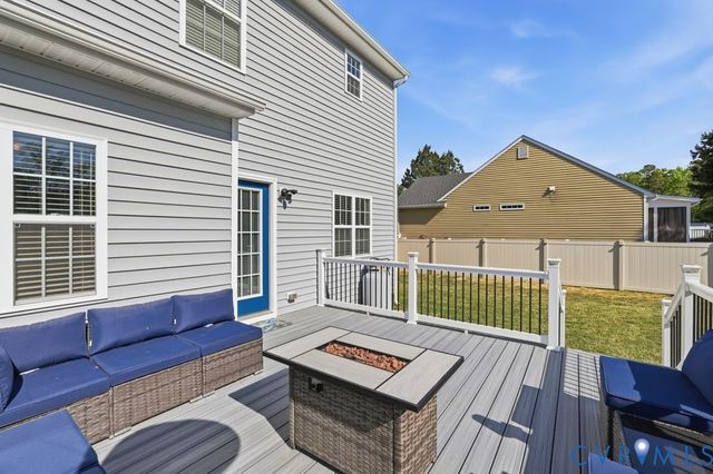 5942 Autumnleaf Dr, Ampthill, VA 23234