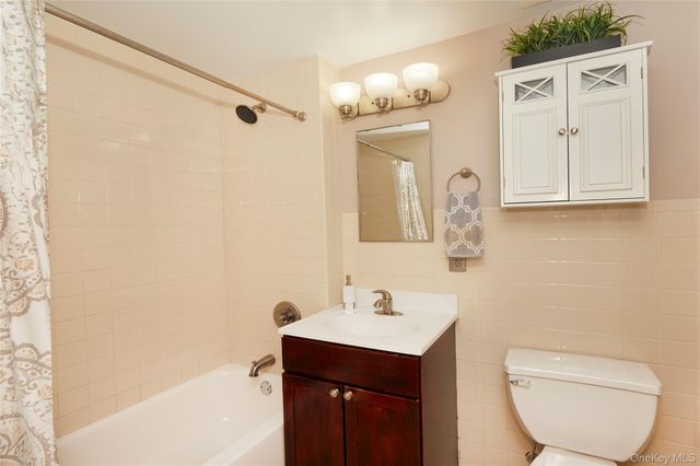 775 Lafayette Avenue 4A, Brooklyn, NY 11221