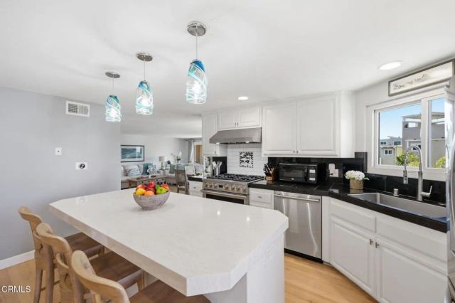 126 Malibu Avenue, Oxnard, CA 93035
