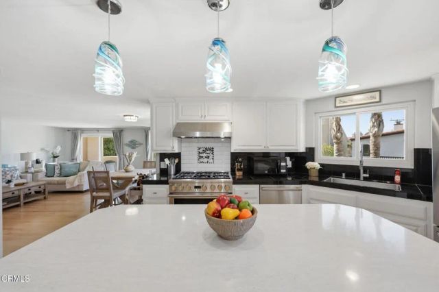 126 Malibu Avenue, Oxnard, CA 93035