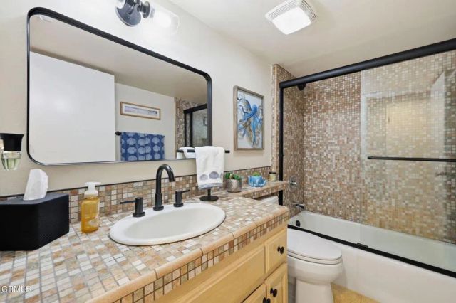 126 Malibu Avenue, Oxnard, CA 93035