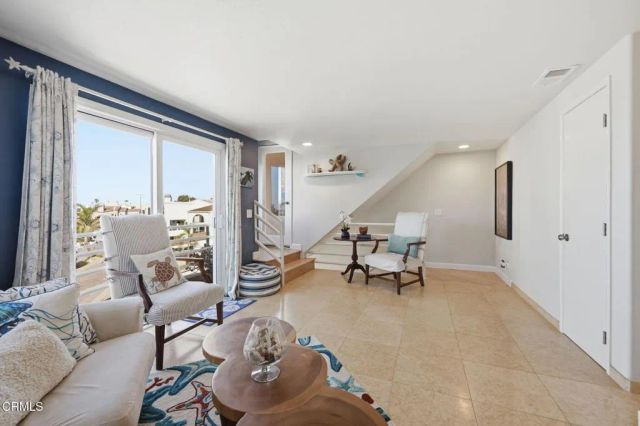 126 Malibu Avenue, Oxnard, CA 93035