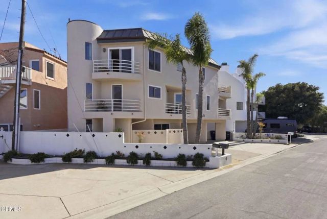 126 Malibu Avenue, Oxnard, CA 93035