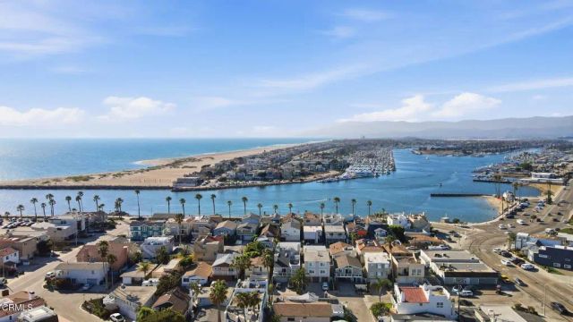 126 Malibu Avenue, Oxnard, CA 93035
