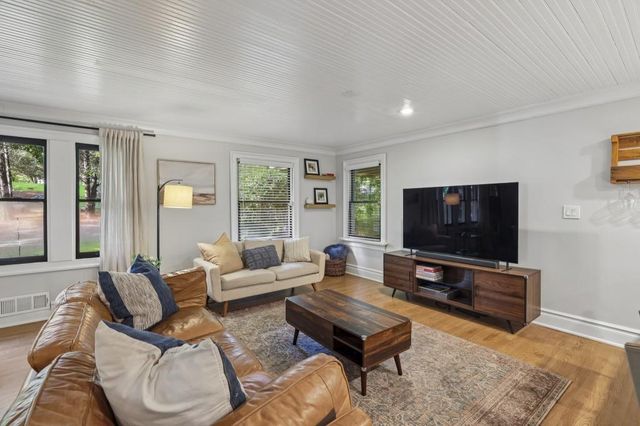 1336 Fama Drive, Atlanta, GA 30329