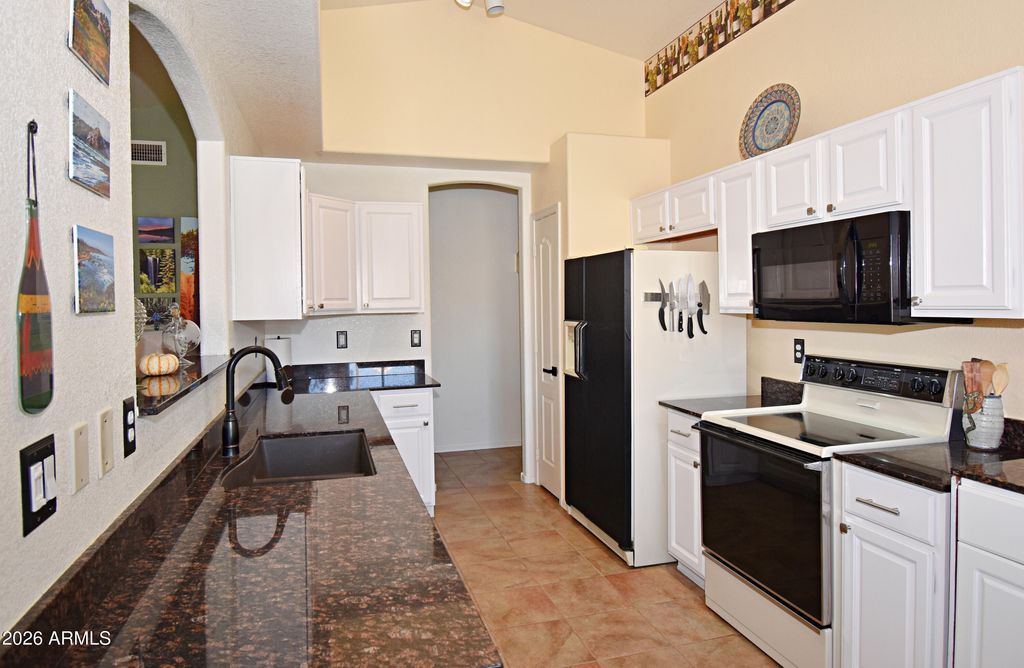 754 E PARK Avenue, Chandler, AZ 85225