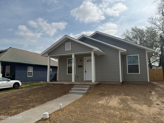 821 Kentucky Avenue, Joplin, MO 64801