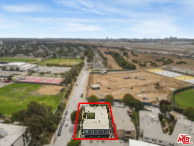7758 W 91st Street, Los Angeles, CA 90293
