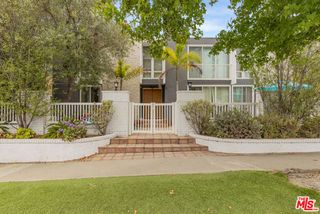 7758 W 91st Street, Los Angeles, CA 90293