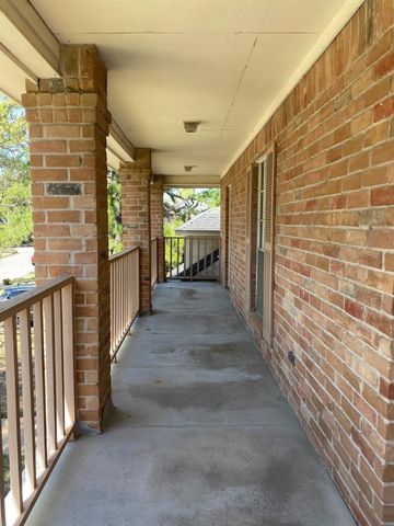 11418 Galbreath Drive, Houston, TX 77066