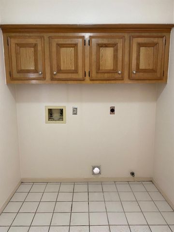 11418 Galbreath Drive, Houston, TX 77066