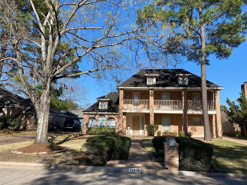 11418 Galbreath Drive, Houston, TX 77066
