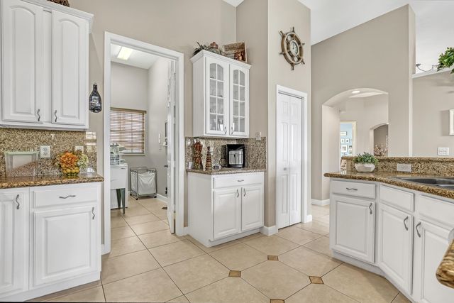 14042 88th Place N, The Acreage, FL 33470