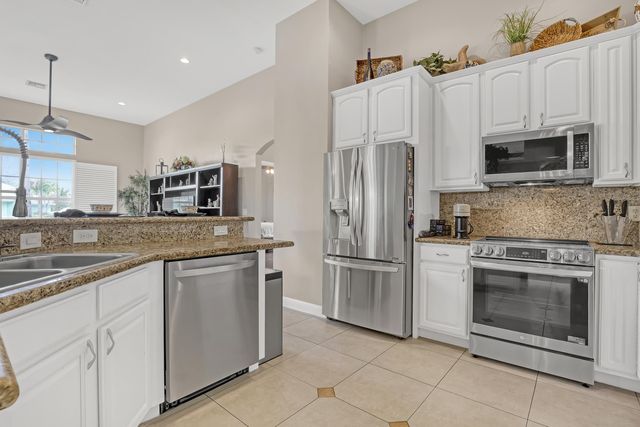 14042 88th Place N, The Acreage, FL 33470