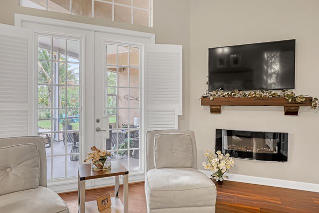 14042 88th Place N, The Acreage, FL 33470