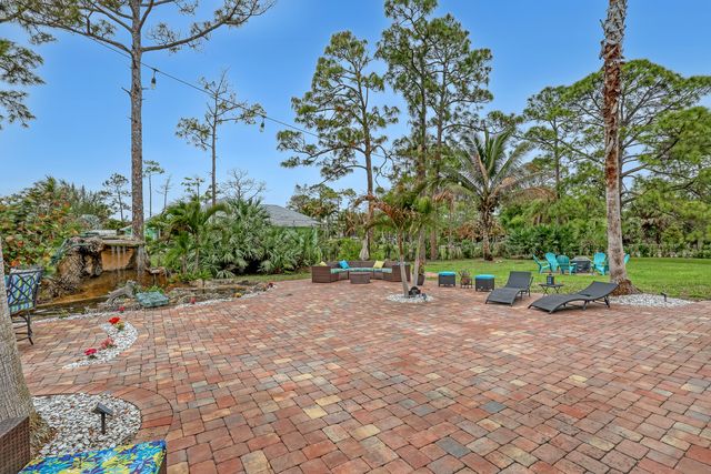 14042 88th Place N, The Acreage, FL 33470