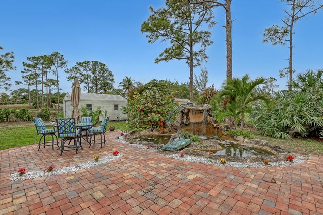 14042 88th Place N, The Acreage, FL 33470